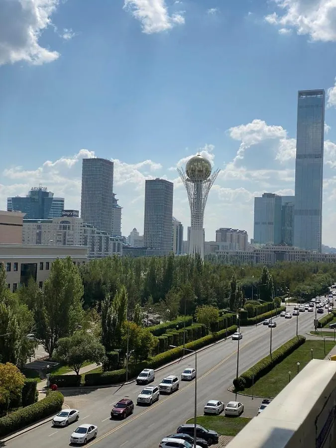 Дипломат: Уютная Квартира у Байтерека Nur-Sultan  Apartment